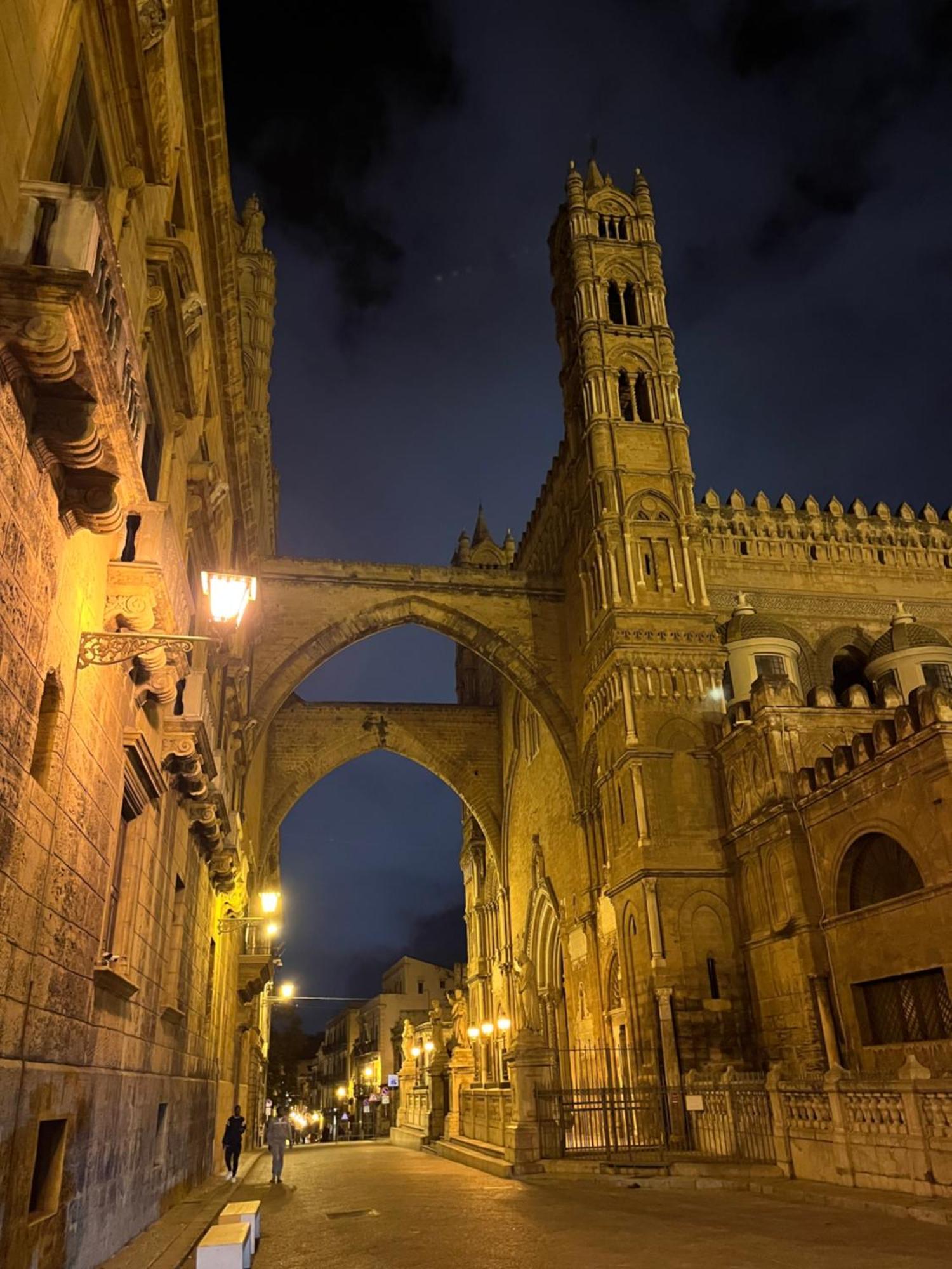 Bella Vita Palermo Luaran gambar